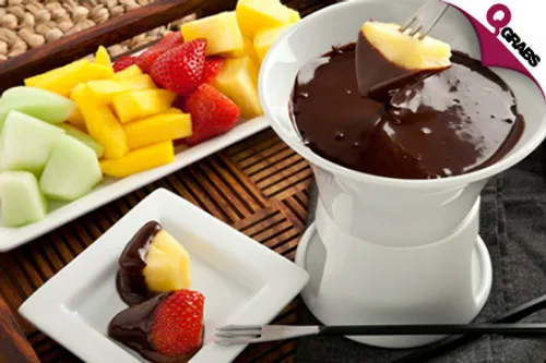 From QR25 Enjoy Some Fresh Fruit & Chocolate from Edible Arrangements! (Up to QR300 Value)